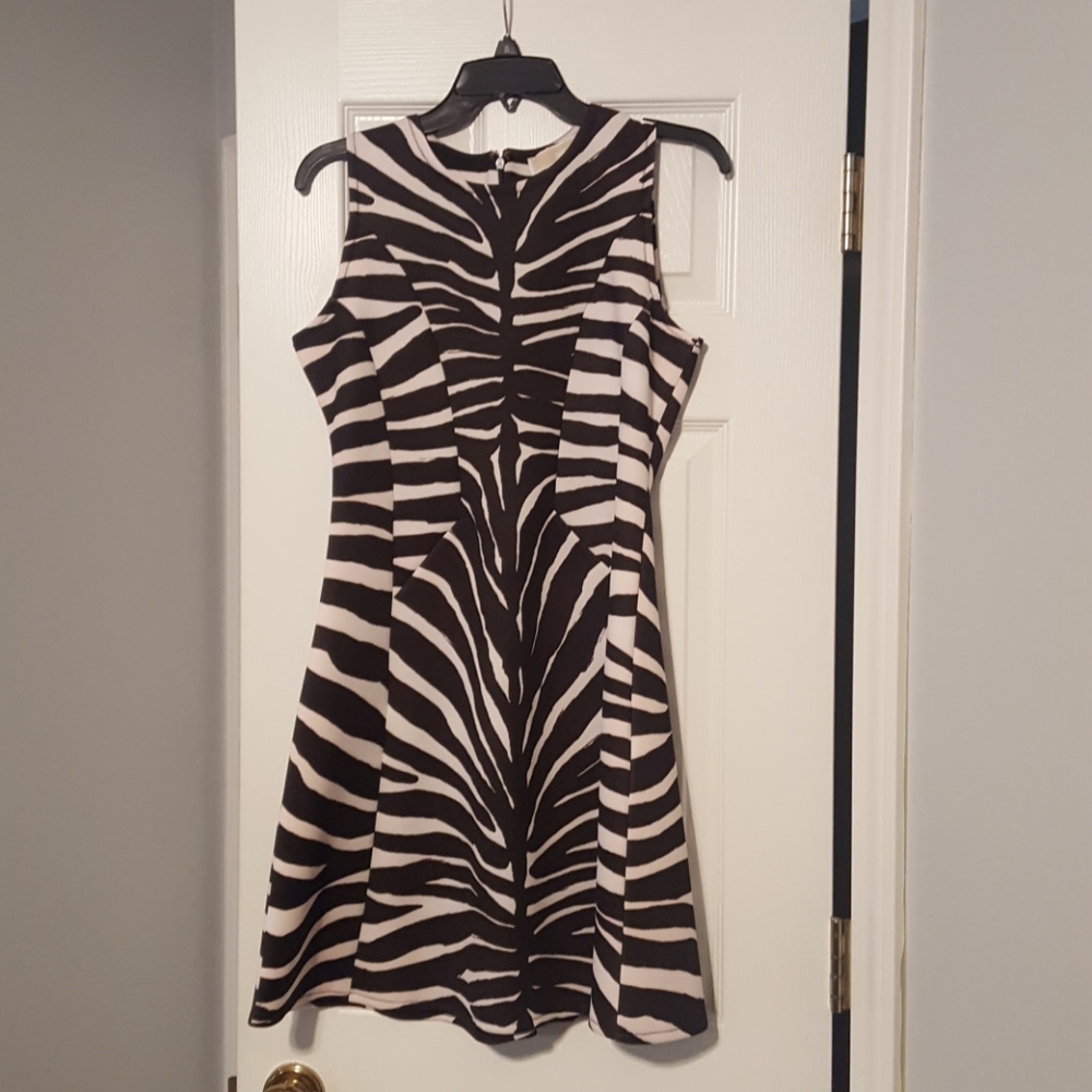 Michael Kors NWT Zebra Print Dress SZ8